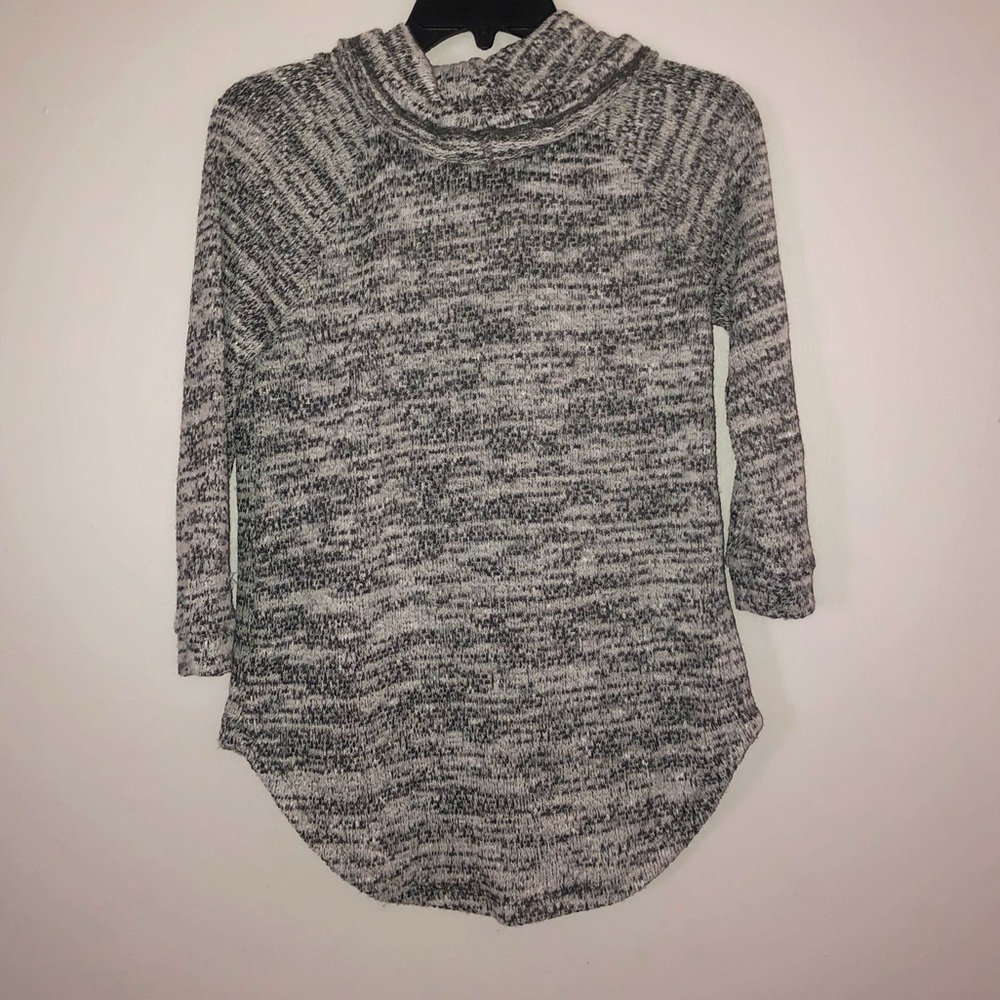Sweater - Picture 2 of 4